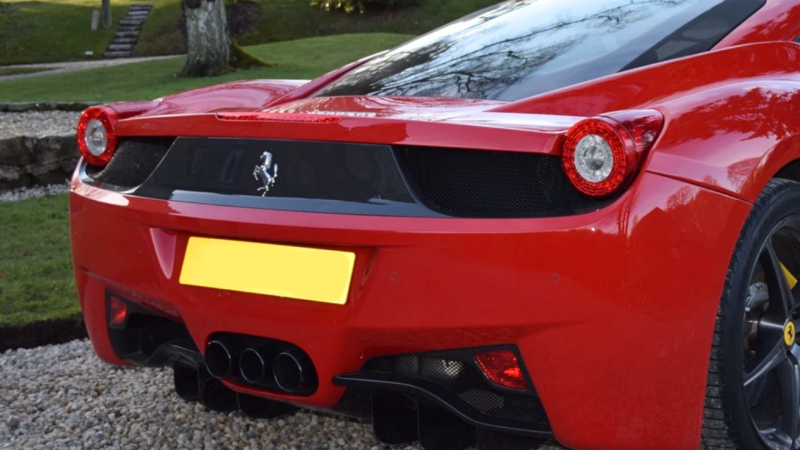 Photo of Novitec Carbon Rear Bumper Central Cover for the Ferrari 458 Italia/Spider - Image 1